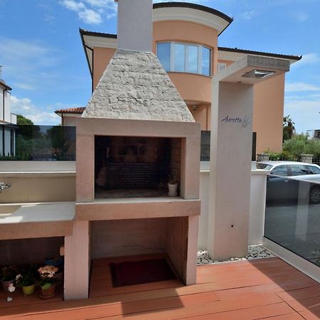 Apartment Auretta Novigrad Istria Eksteriør bilde