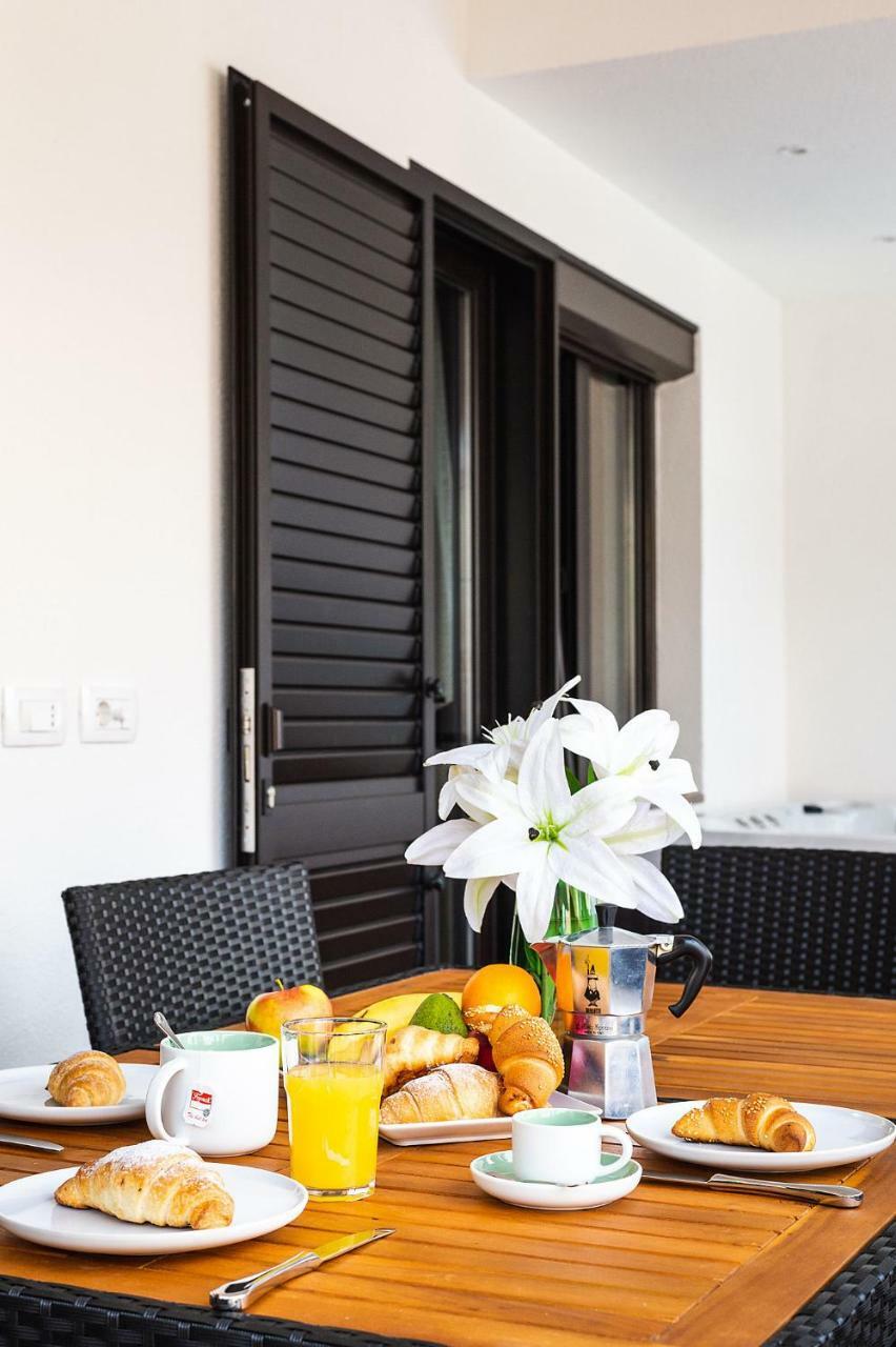 Apartment Auretta Novigrad Istria Eksteriør bilde